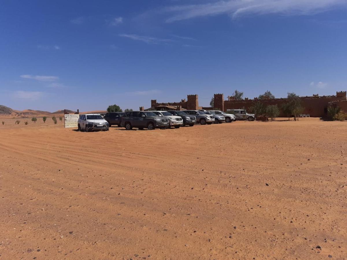 Auberge Dinosaur Sahara Maroc Tafraoute Sidi Ali Bagian luar foto